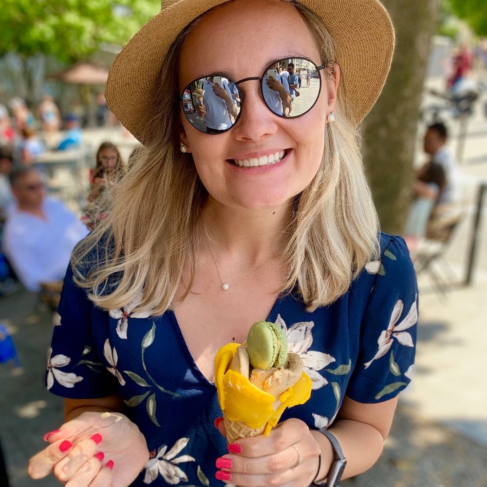Meet your Posher, Julia